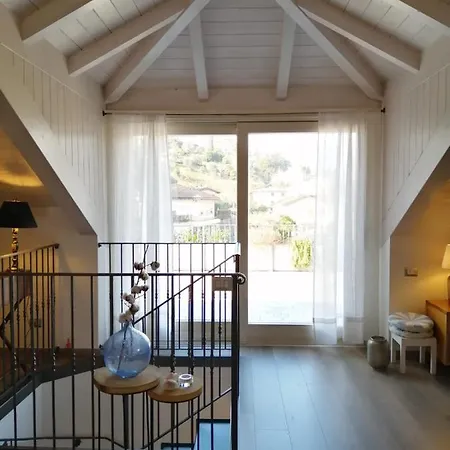 Bellagio Holiday Home * בלאג'יו